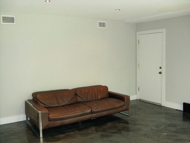 Building Photo - 11419 Slash Pine Pl