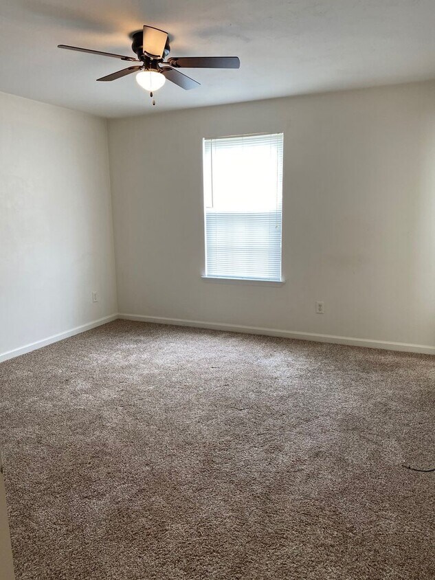 Foto del edificio - 3 Bedroom 2 Bath  House in Magnolia Gardens