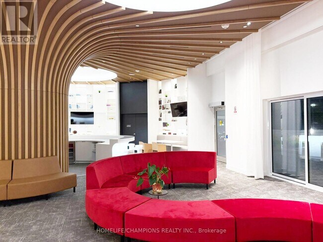 Photo du bâtiment - 2033 Kennedy Rd