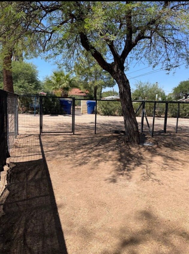 Photo - 2030 N Vine Ave (Tucson, AZ)