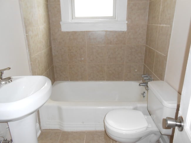 Fotografía del edificio - 901 S Jackson St