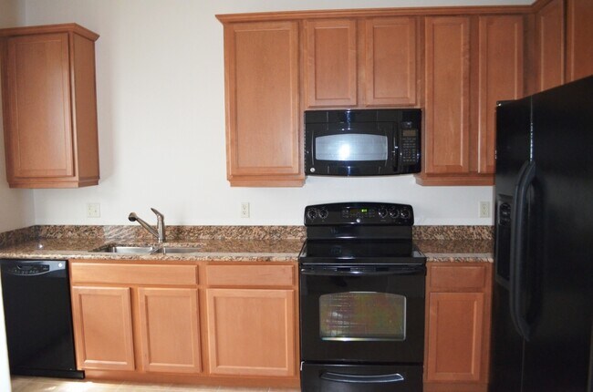 Foto del edificio - 3/2.5 Townhouse with 2-Car Garage in Turtl...