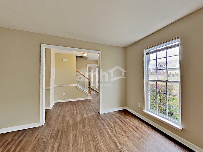 Building Photo - 1824 Devon Drive