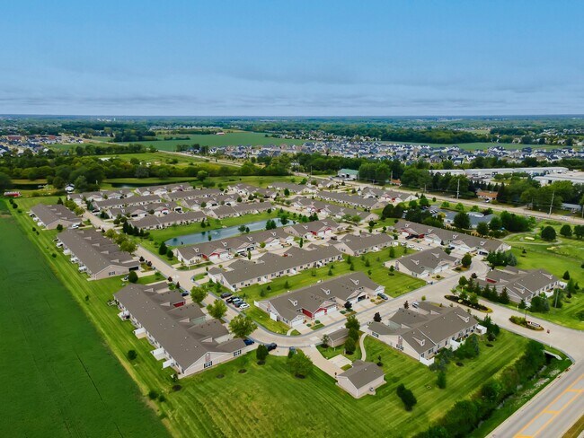Foto del edificio - Redwood Perrysburg Fort Meigs Road