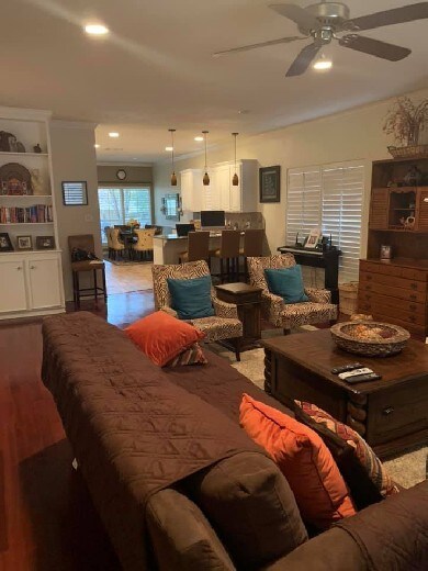 Building Photo - House for rent in Towne Lake