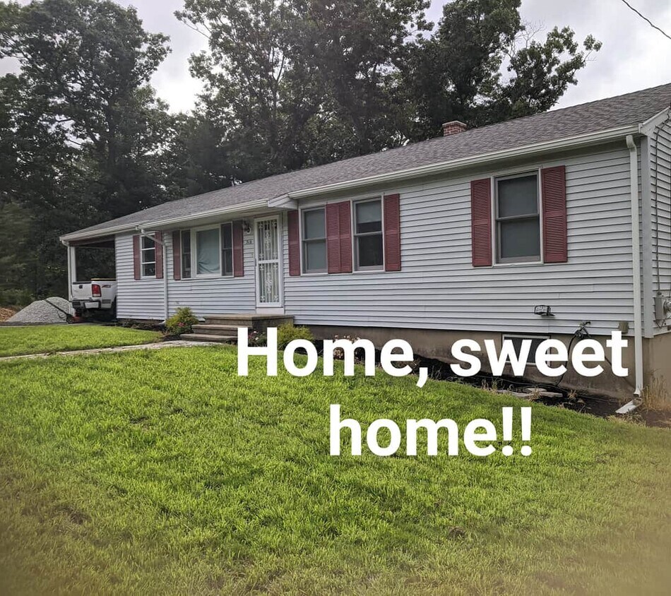 Private Single Family Home - 316 Andover Rd