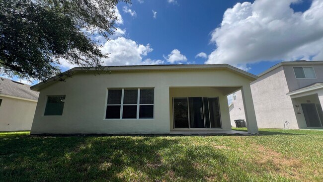 Foto del edificio - BEAUTIFUL 4 bedrooms home in Avalon Spring...