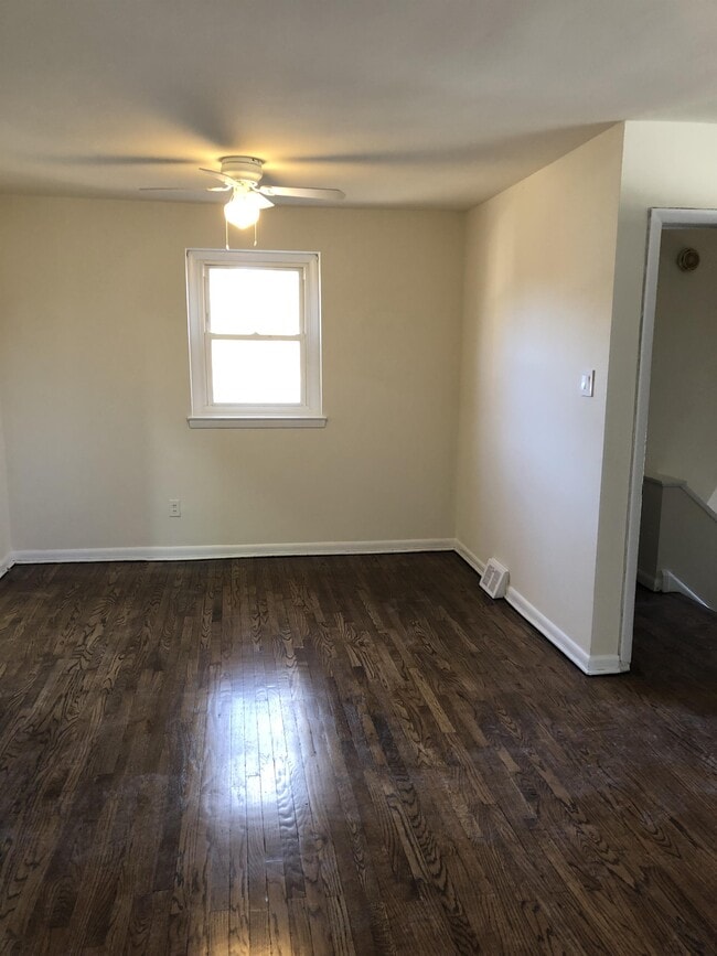 Photo - 2 Broomall Ave (Broomall, PA) Townhome