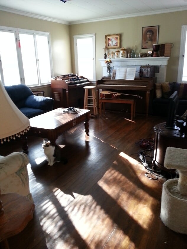 Building Photo - Available August 2025;  Monthly rent $1,450