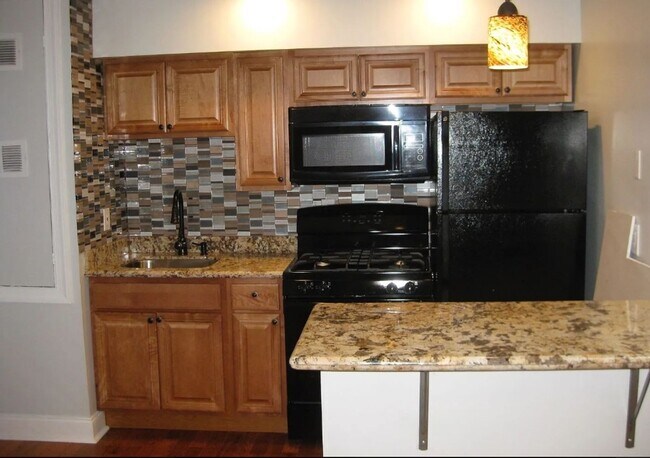 Photo - 926 Portland St Apartment