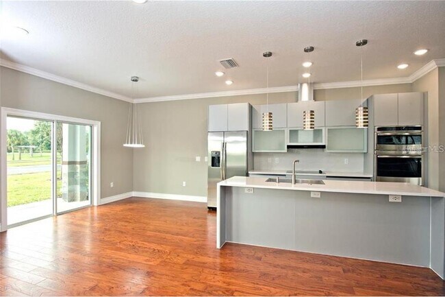 Foto del edificio - 1919 Greenbriar Terrace