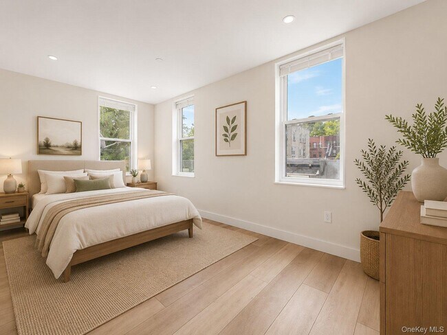 Foto del edificio - 910 E 226th St