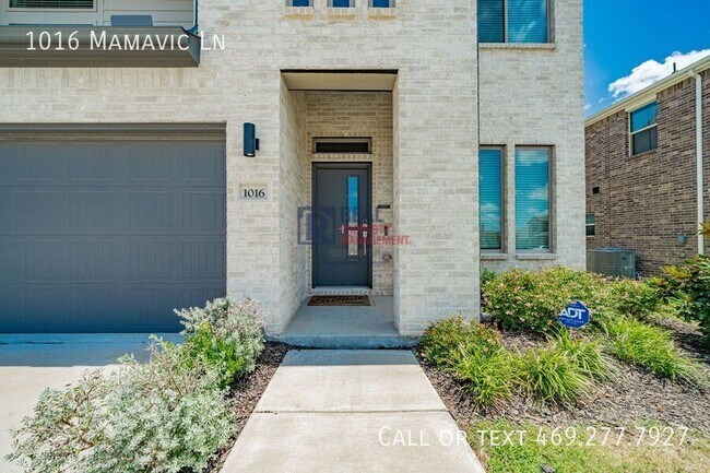 Building Photo - 1016 Mamavic Ln