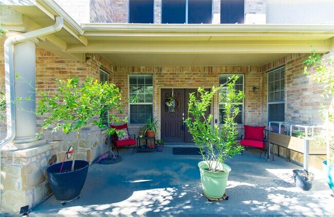 Building Photo - 6524 Hickory Hill Dr