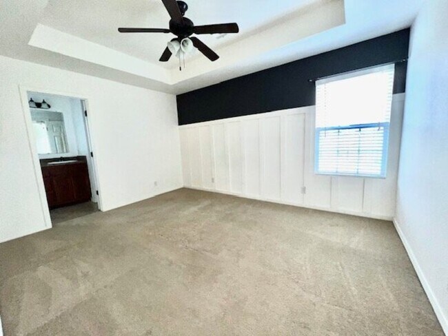 Foto del edificio - 25103 South Roselake Drive
