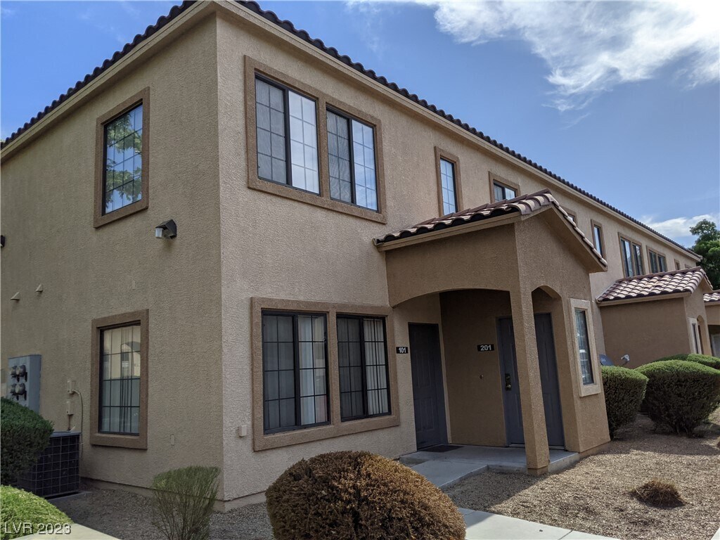 2010 Rancho Lake Dr Unit 205, Las Vegas, NV 89108 Condo for Rent in