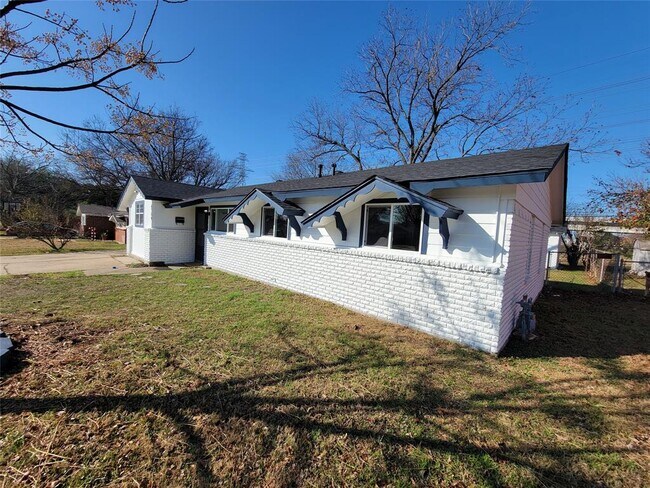 Building Photo - 4709 Stanley Keller Rd