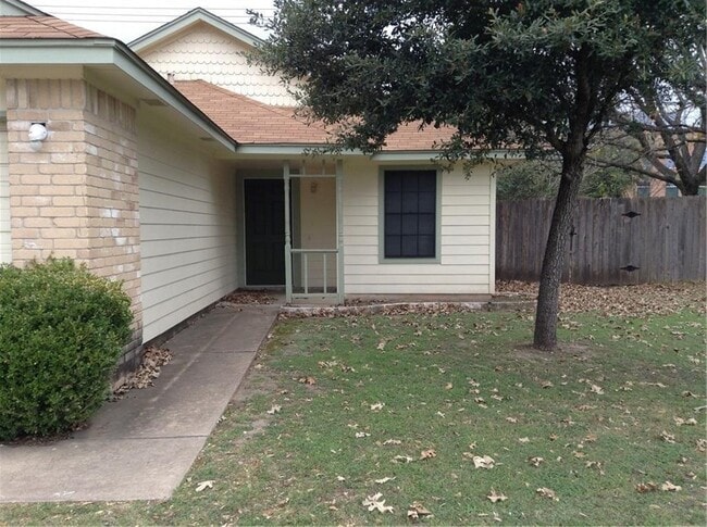 Building Photo - 12320 Tomanet Trail
