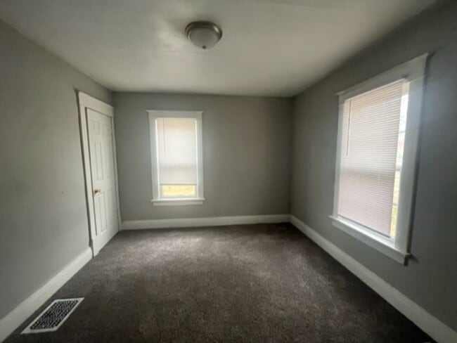 Building Photo - 3 Bedroom 1 Bath House in Colona