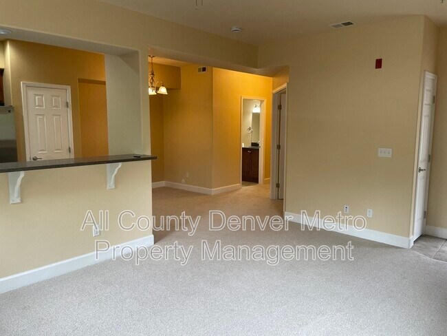 Foto del edificio - 5014 Everett St