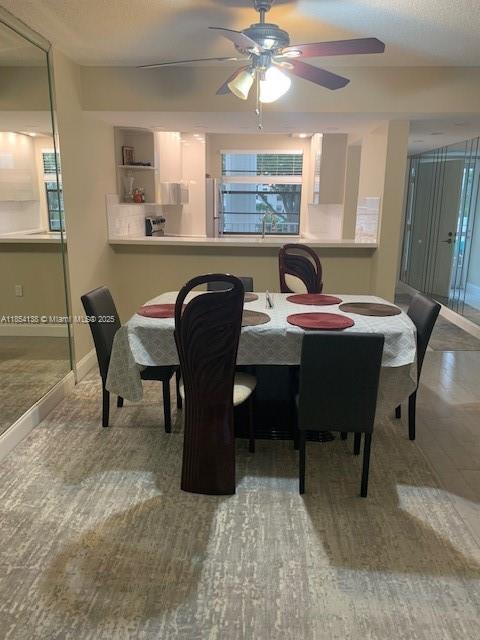 Foto del edificio - 6097 Balboa Cir