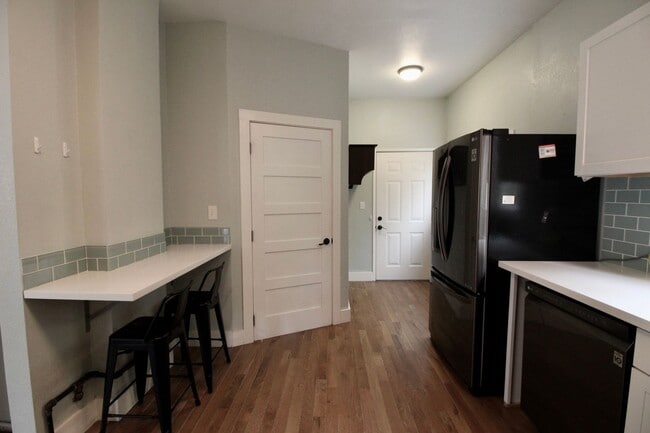 Building Photo - Columbia City Triplex