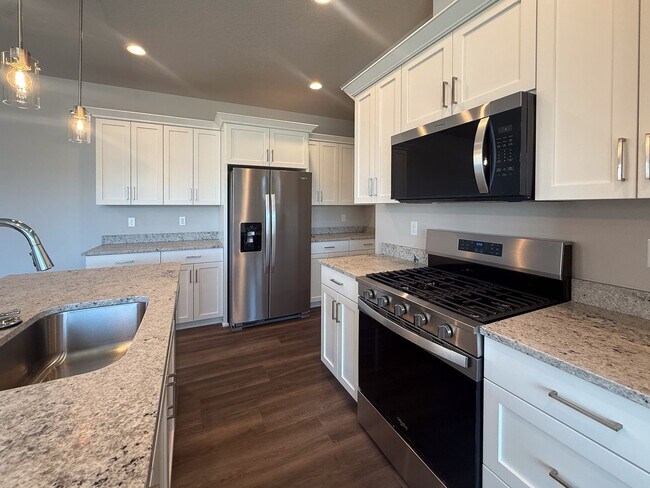 Foto del edificio - 356 SE Shetterly Dr