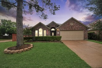Building Photo - 3003 Silver Spur Dr