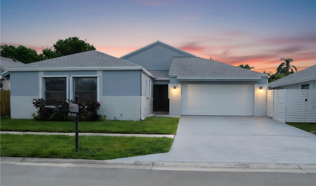 Primary Photo - 11508 Clear Creek Pl