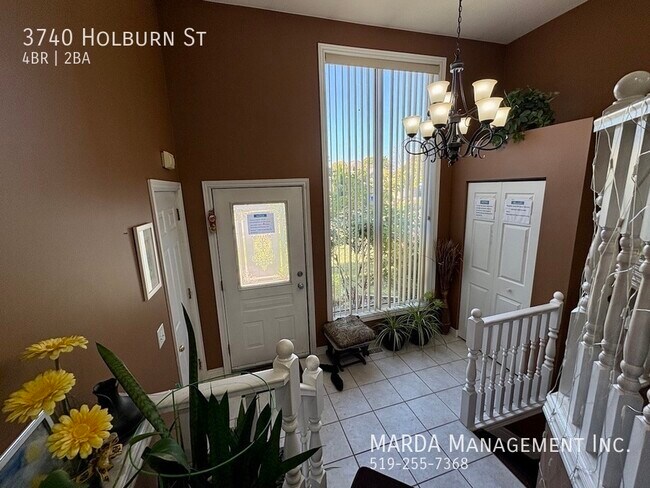 Photo du bâtiment - STUNNING 4 BED/2 BATH HOME DEVONSHIRE HTS ...