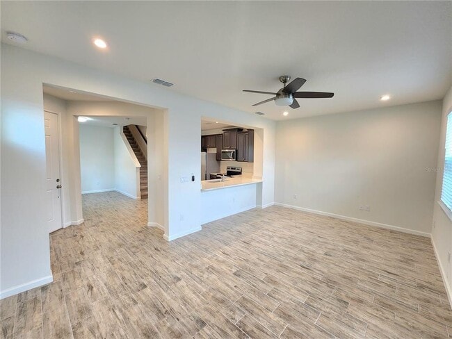 Building Photo - 5543 Pleasantview Ct