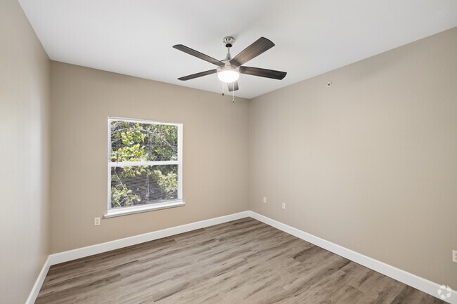 2BR, 2BA - 1,136SF - Bedroom - Broadleaf Apartments