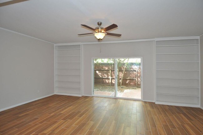 Building Photo - 14715 Barryknoll Ln