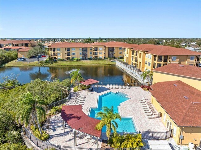 Foto del edificio - 4323 Bayside Village Dr