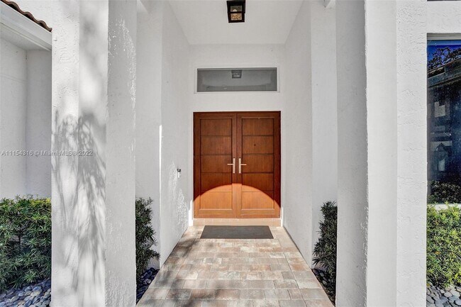 Foto del edificio - 2652 Palmer Pl