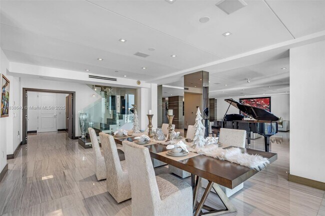 Foto del edificio - 3301 NE 183rd St