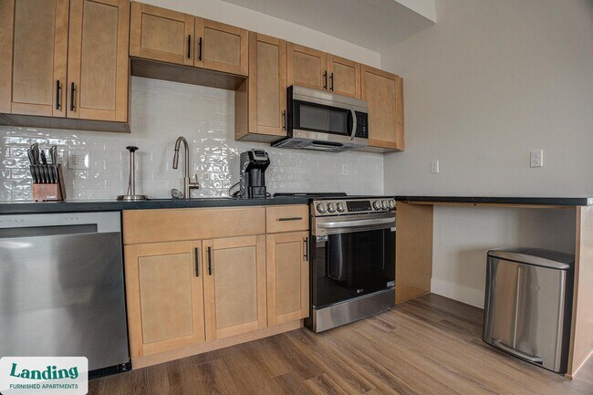 Foto del edificio - 1999 E Boston St