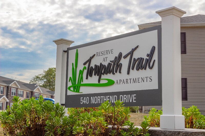 Foto principal - 540 Northend Dr