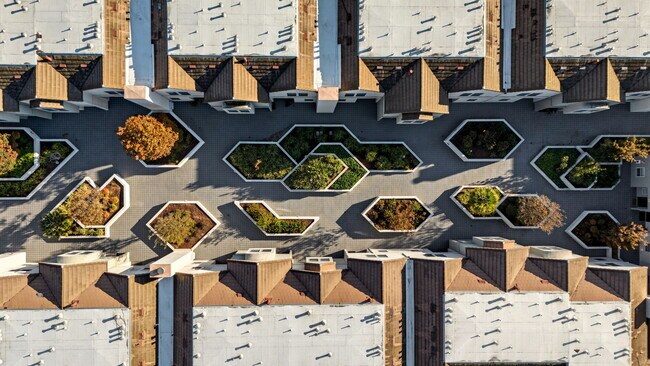 Foto del edificio - Stevens Creek Villas