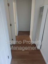 Building Photo - 766 E Tabor Ave