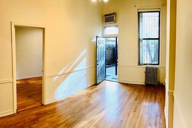 Foto del edificio - 499 Atlantic Ave