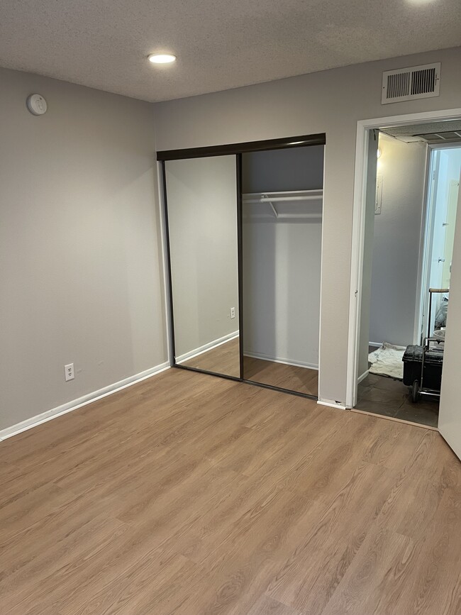 Building Photo - 18645 Hatteras St