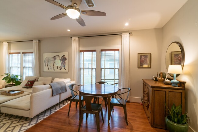 Foto del edificio - 1107 Walling St