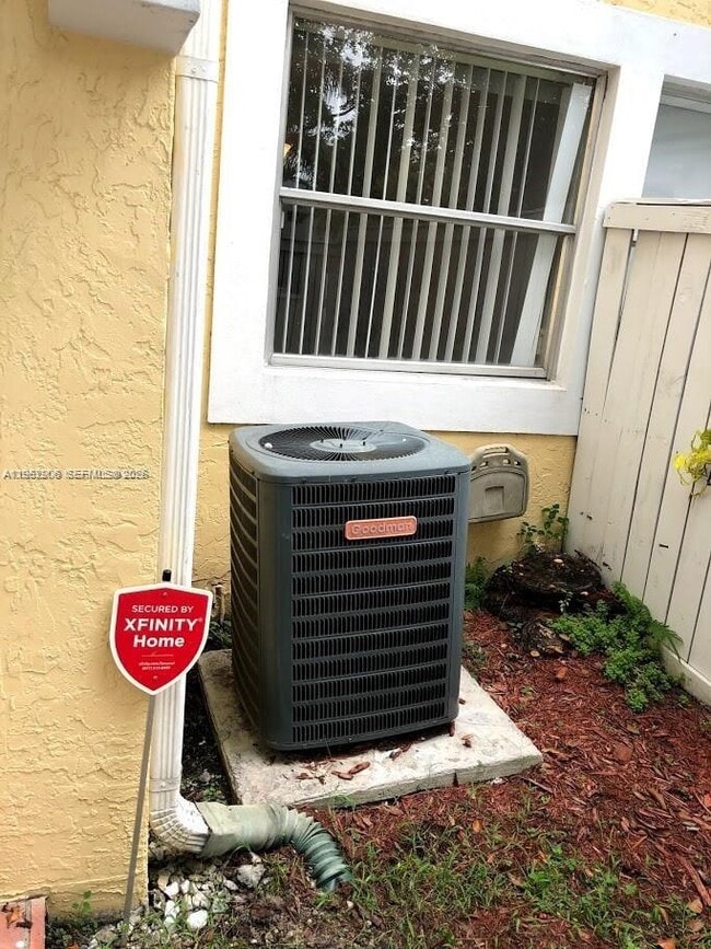 Foto del edificio - 6840 SW 45th Ln