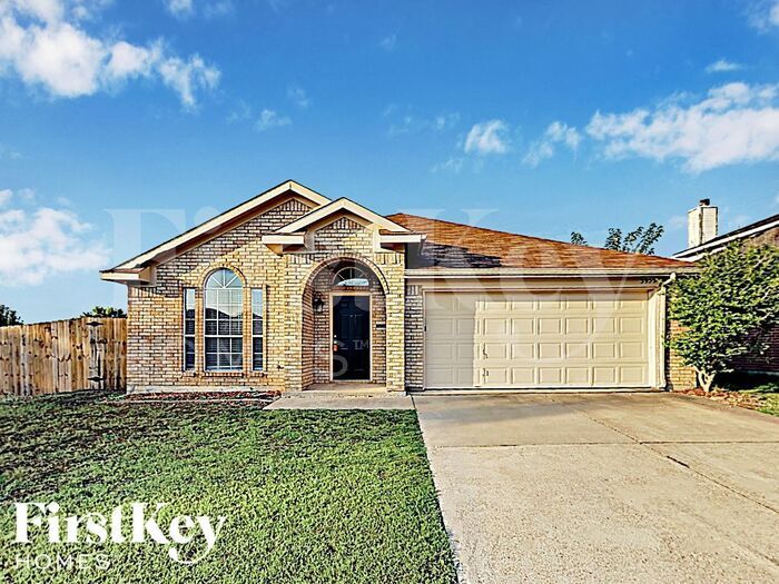 Foto principal - 3955 Cypress Gardens Dr