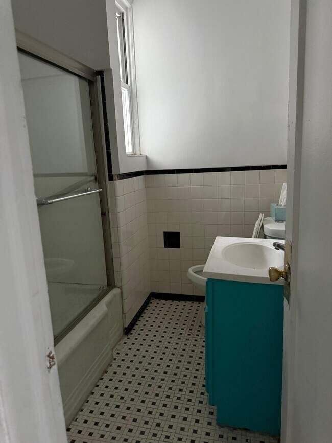Foto del edificio - 138 Mt Vernon Ave
