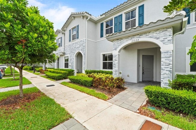 Foto del edificio - 2668 SE 19th St