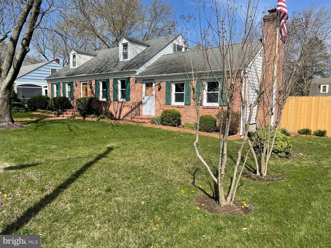 705 Howard St, Easton, MD 21601 House Rental in Easton, MD