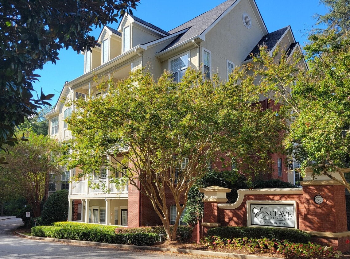 Photo - 4202 Westchester Ridge NE (Atlanta, GA)