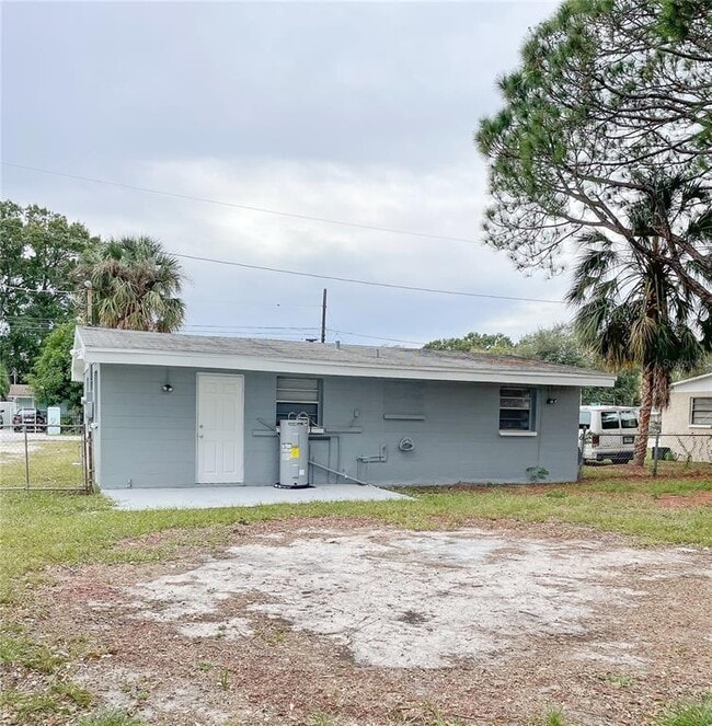 Building Photo - 9221 W Patterson St